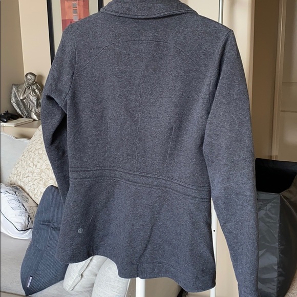 Grey Fleece Lululemon Sweater - Picture 5 of 5